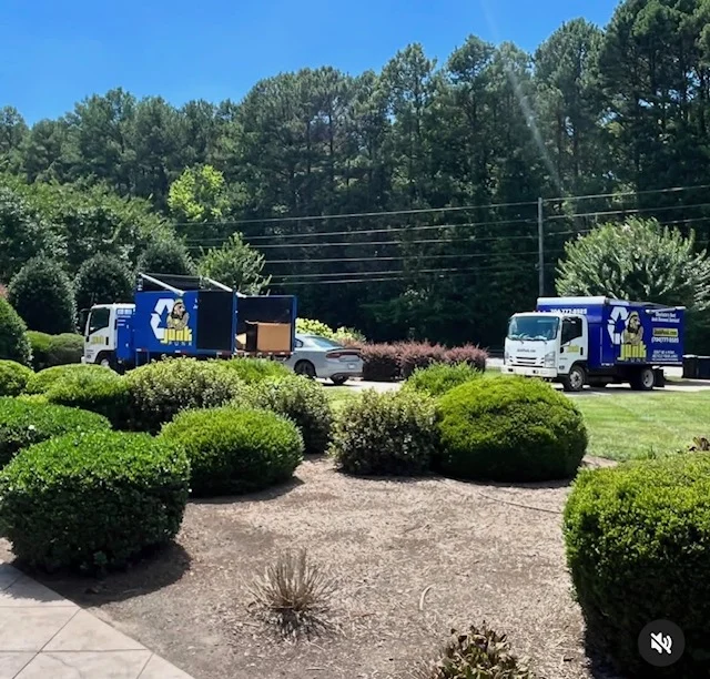 2 crews in Mooresville